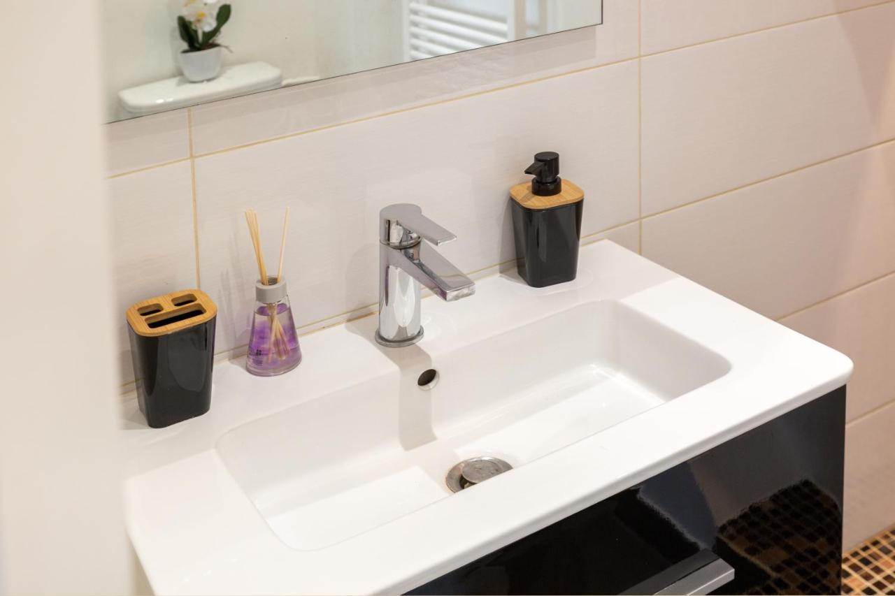 Little Phuket - Mourillon - Host Apartment Toulon Luaran gambar